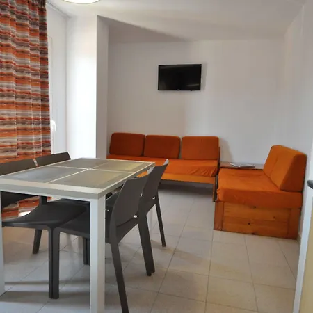 Safari Apart Otel Calella